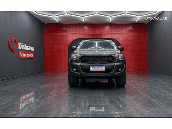 FORD RANGER 2.2 XLS 4X4 CD 16V DIESEL 4P AUTOMÁTICO FORD RANGER 2.2 XLS 4X4 CD 16V DIESEL 4P AUTOMÁTICO
